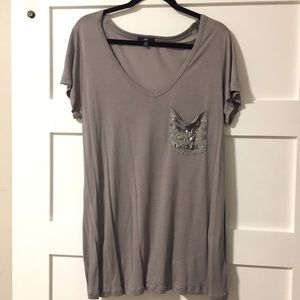 GAP Gray Sequin Pocket Tee